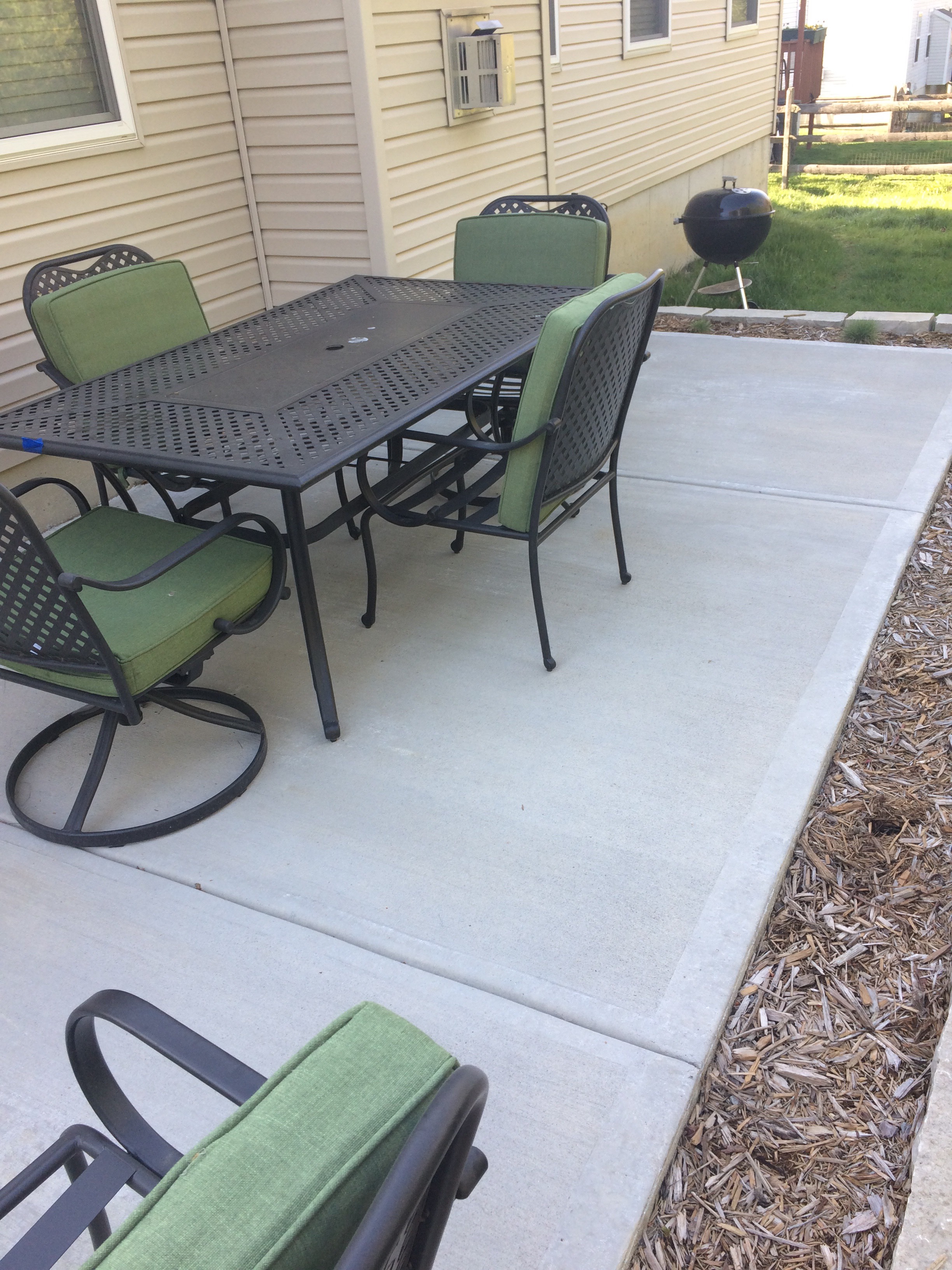 Patio after it was cleaned